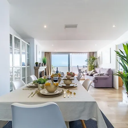 Huoneisto Premium Penthouse Fuengirola